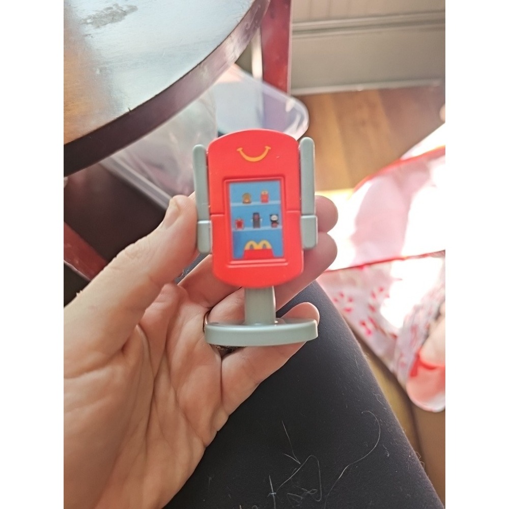 2026 McDonald's Happy Meal Toy, CHANGEABLES #16 MIN-EE Toy only‎